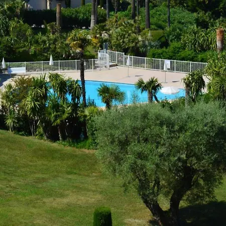 Le Parc 2 *