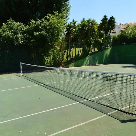Le Parc 2 * Antibes